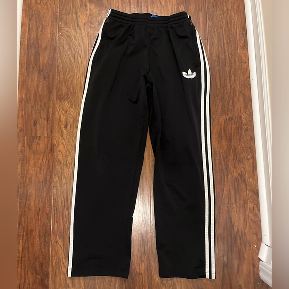 Adidas Menβs Athletic Pants - Large - EUC - Picture 1 of 11